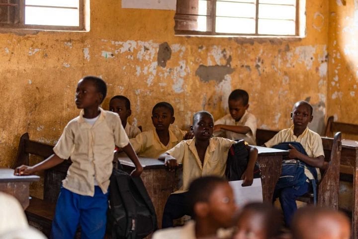 Zanzibar sa decom - poseta skolici